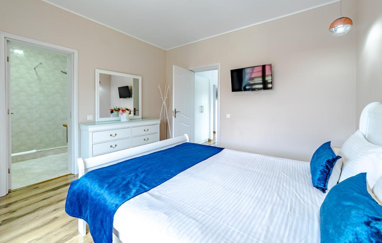 Yael Luxury Apartments 2 Buşteni Eksteriør bilde
