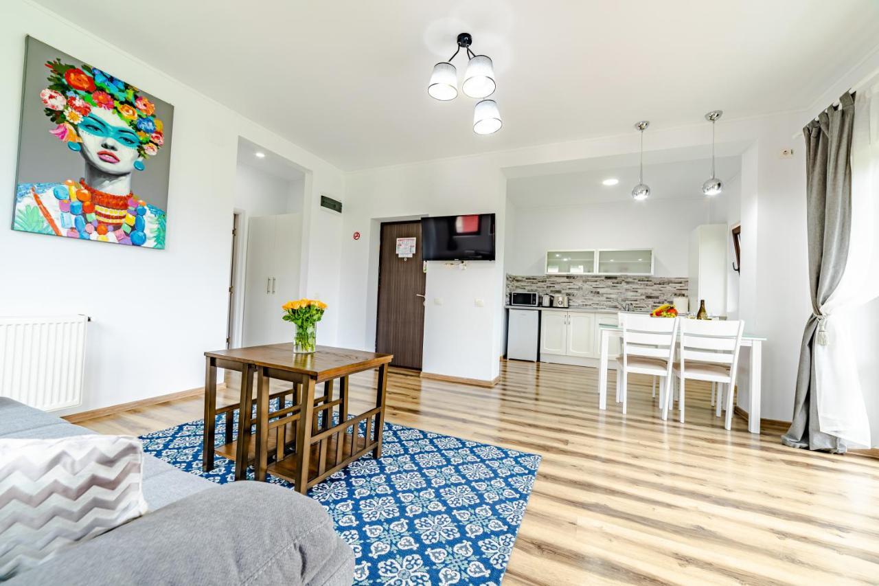 Yael Luxury Apartments 2 Buşteni Eksteriør bilde