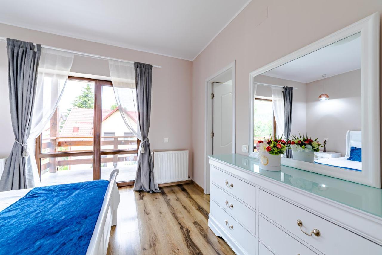 Yael Luxury Apartments 2 Buşteni Eksteriør bilde