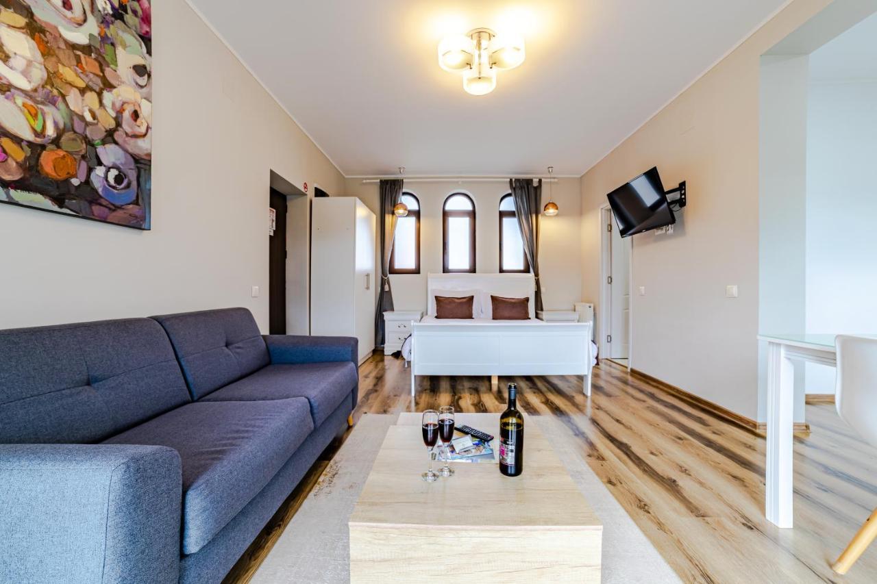 Yael Luxury Apartments 2 Buşteni Eksteriør bilde