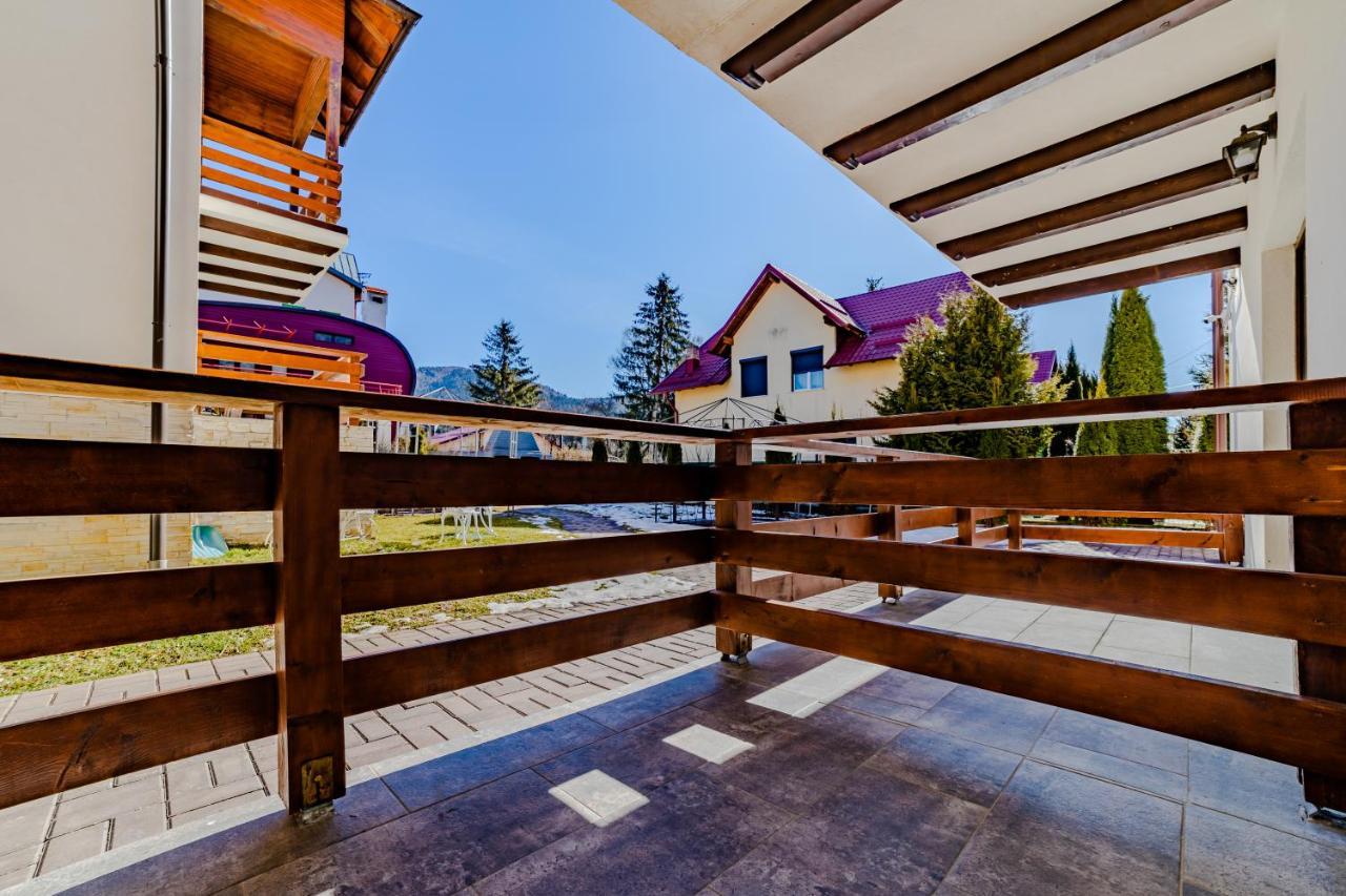 Yael Luxury Apartments 2 Buşteni Eksteriør bilde