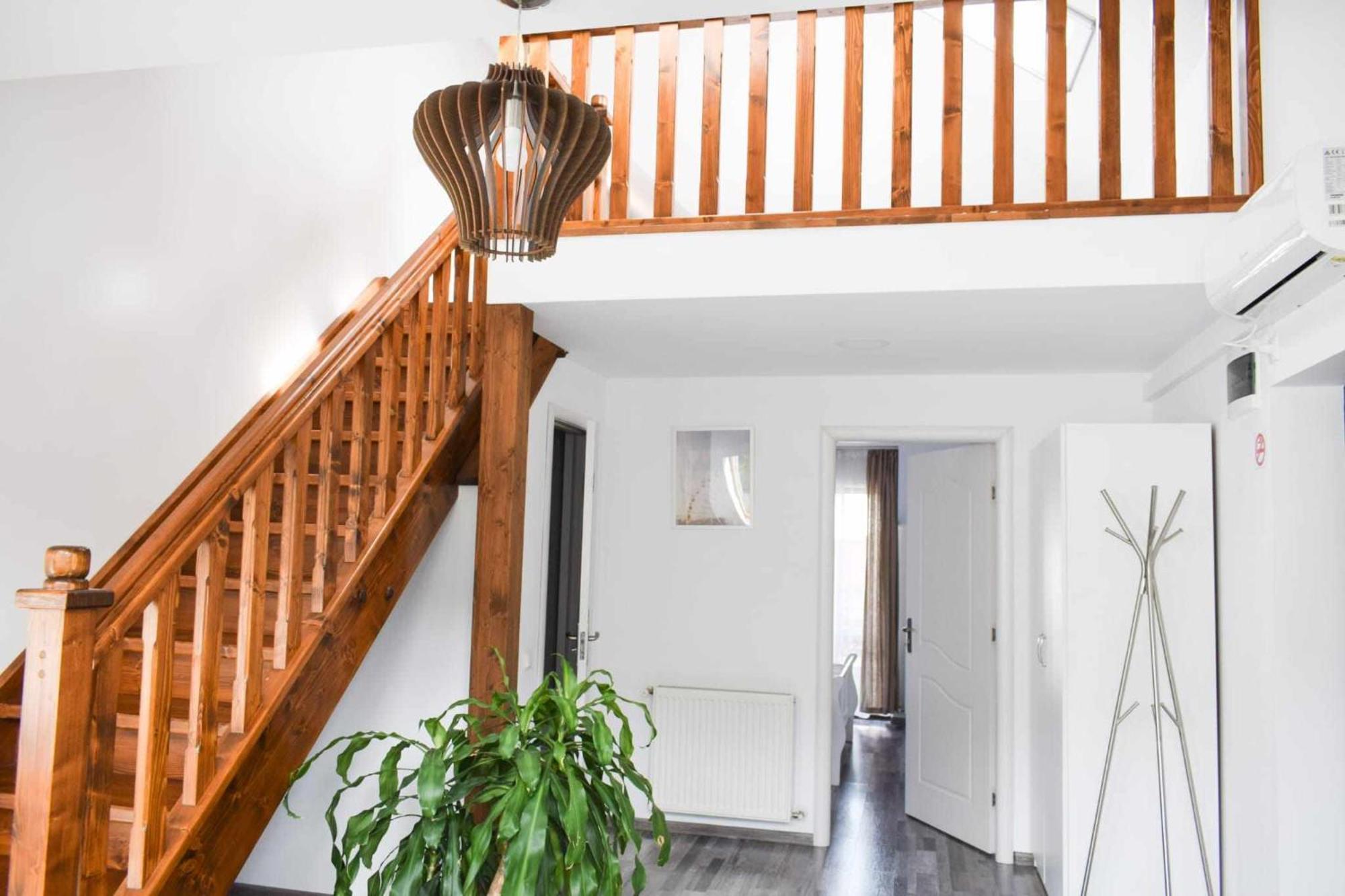 Yael Luxury Apartments 2 Buşteni Eksteriør bilde